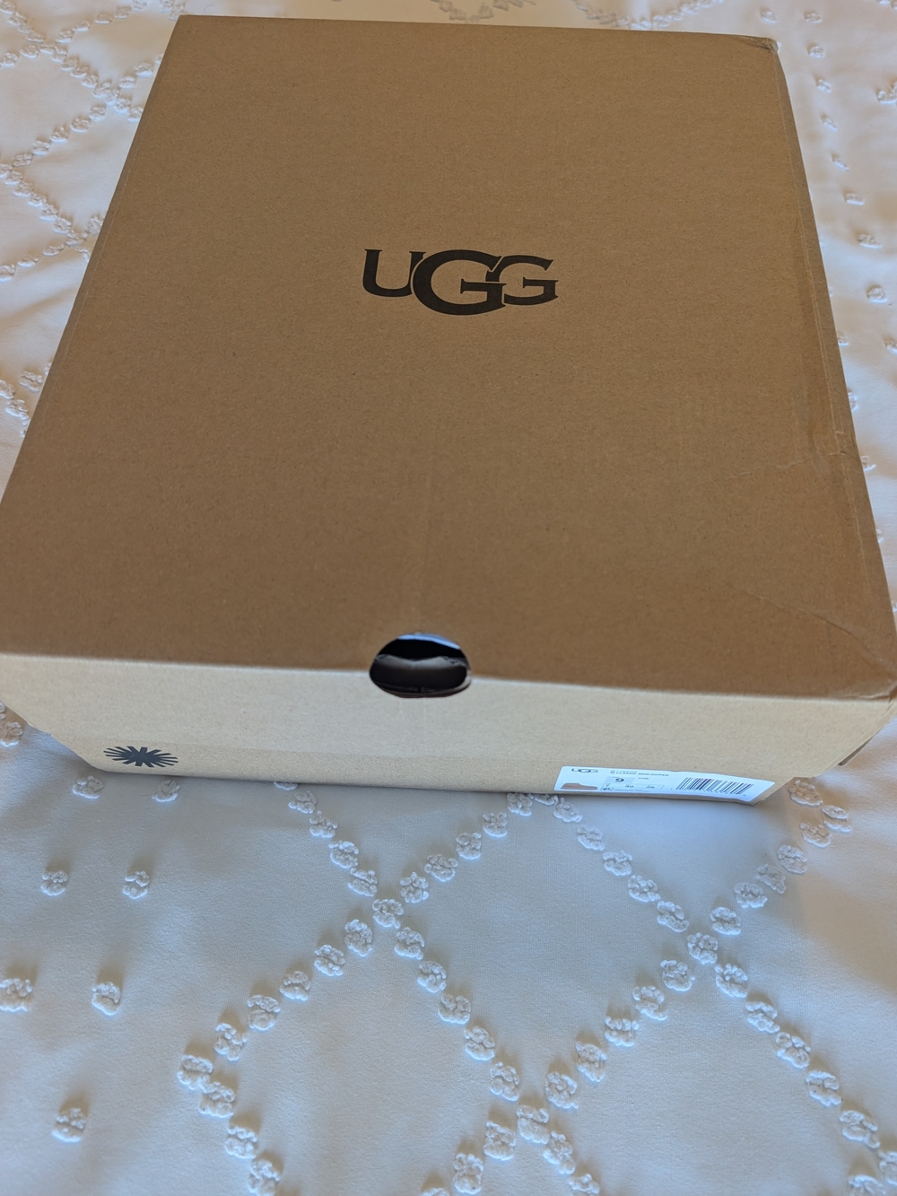 UGG MINI DIPPER still In Box - Picture 8 of 9